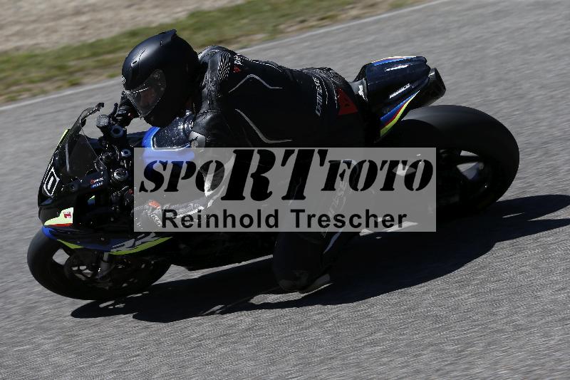 /15 22.05.2026  Plüss Moto Sport  Discover the Bike ADR /Gruppe rot - Race 3/60
